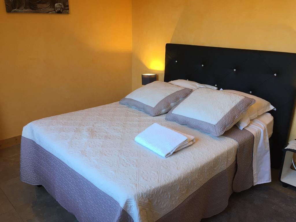 Chambres D'Hotes Du Plessis Chailles  Dış mekan fotoğraf