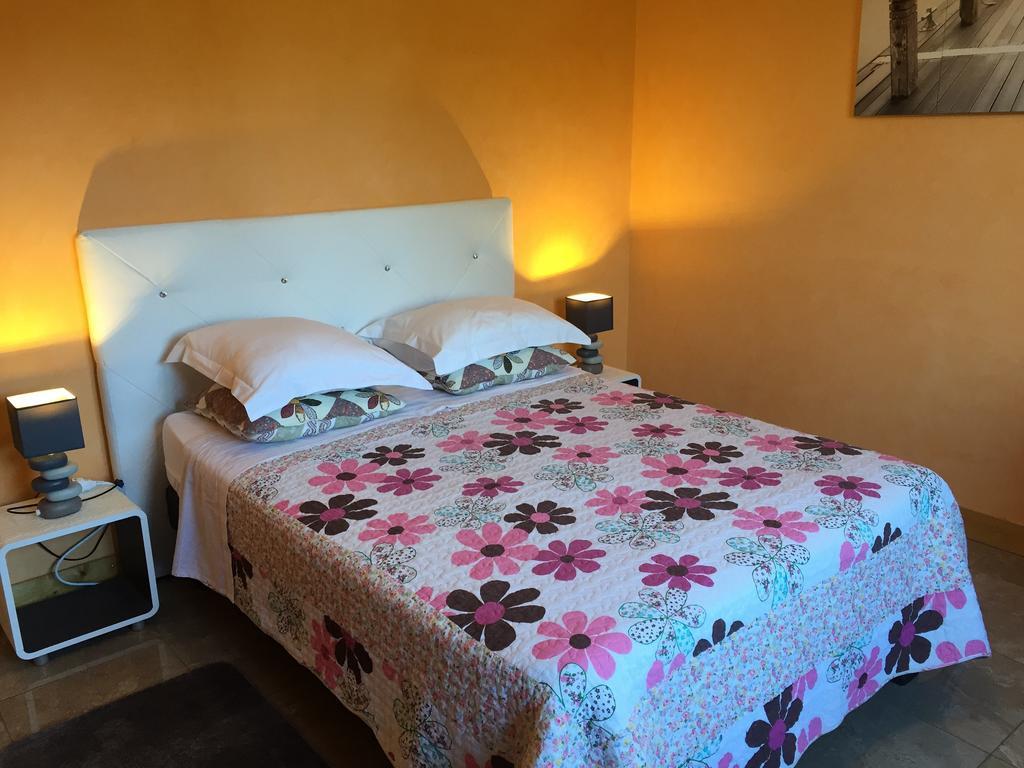 Chambres D'Hotes Du Plessis Chailles  Dış mekan fotoğraf