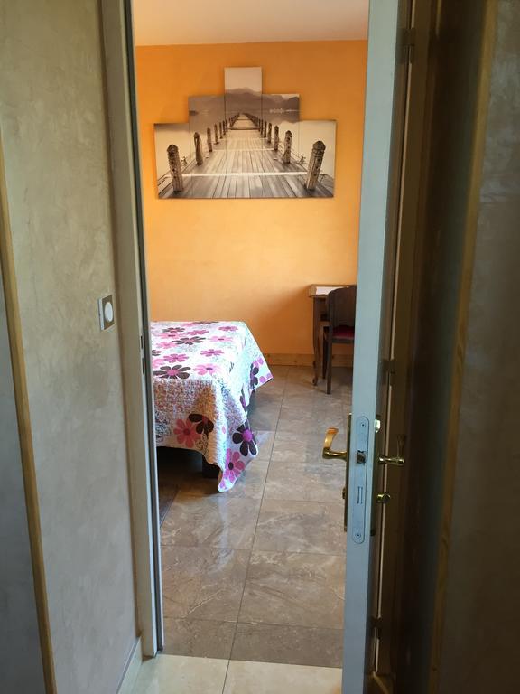 Chambres D'Hotes Du Plessis Chailles  Dış mekan fotoğraf